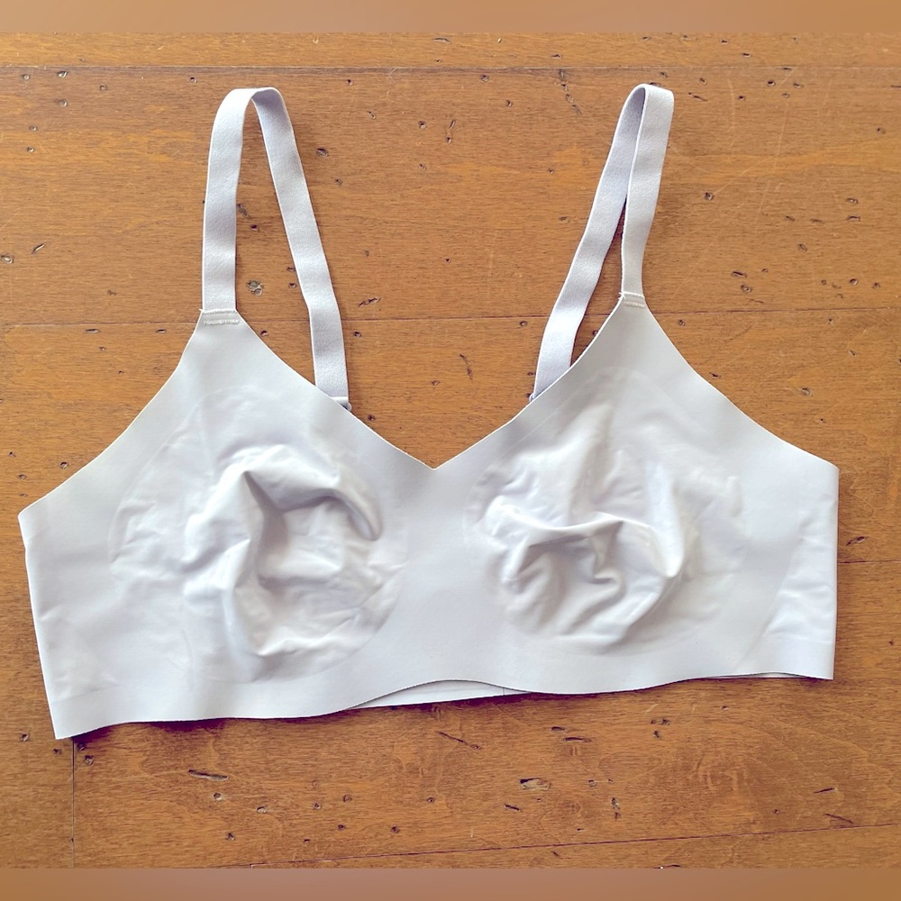 KNIX Evolution bra Size 3.  
Pretty lilac colour.  New without tags, size 3.